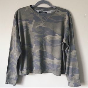 A&F camo long sleeve top